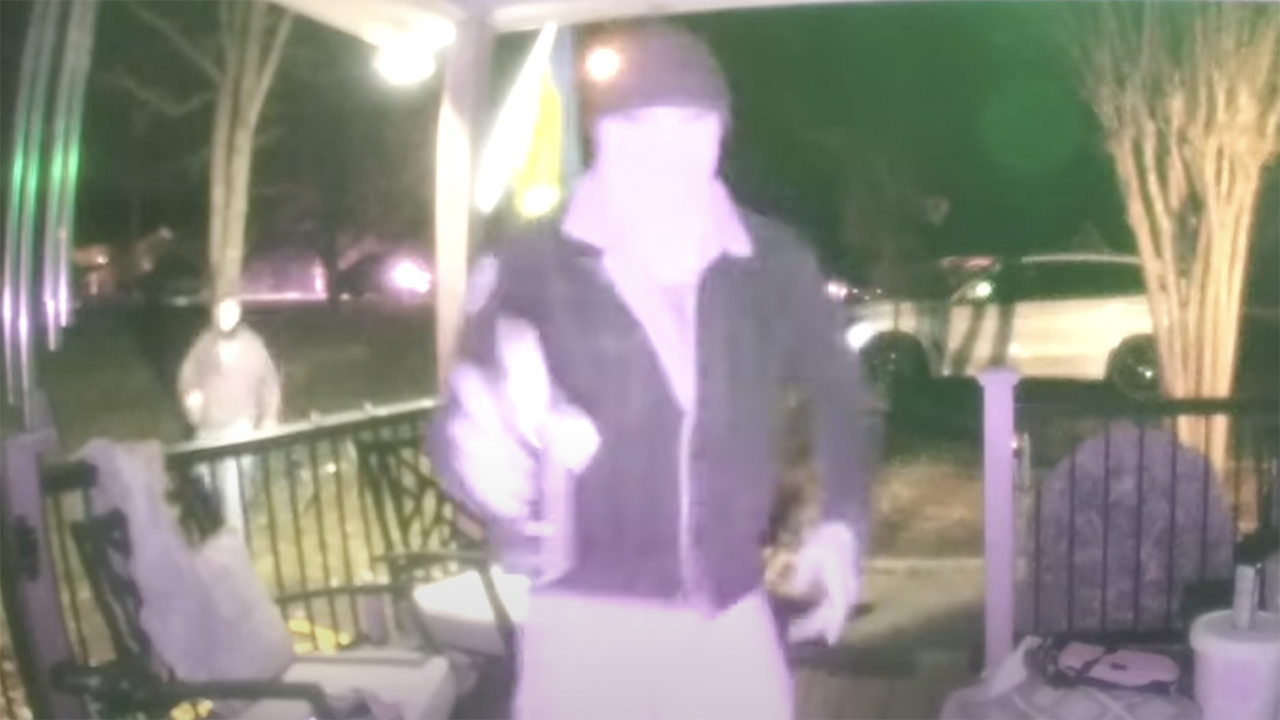 Antisemitic Vandalism in Nashville: Suspects Caught on Camera.