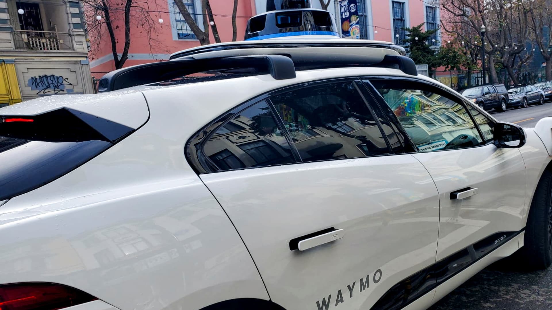 Featured image for "Waymo's First-Ever Recall: Robotaxis Crash into Towed Pickup"