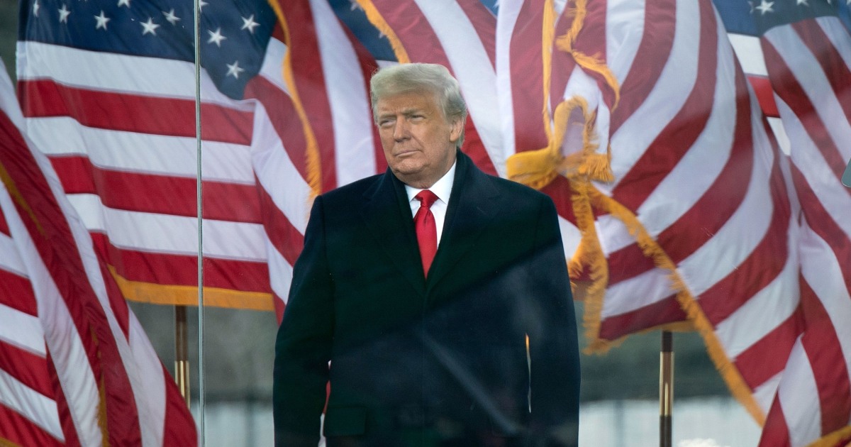 "Feds Probe Trump's Chaotic Oval Office Meeting and 'Will Be Wild!' Tweet"