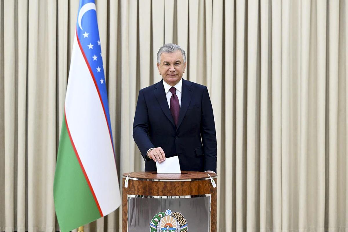 "Uzbekistan's Snap Presidential Vote Set to Prolong Incumbent's Rule"