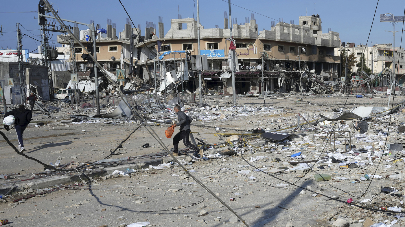 "France, Qatar Deliver Medicine to Israeli Hostages Amid Hamas Rocket Barrage"