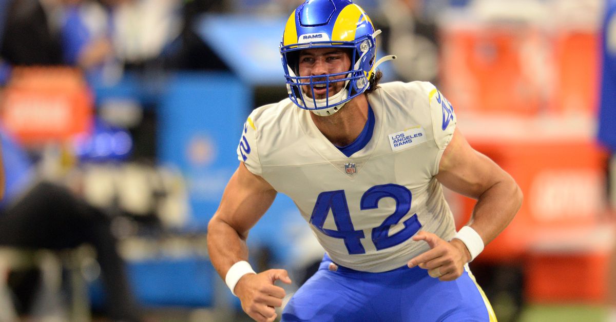 Green Bay Packers make roster moves with signings and tenders.