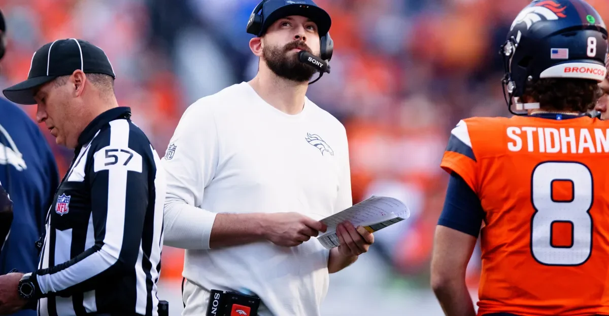 Raiders' Coaching Search Shifts as Daboll Lands Titans OC; Webb and Kubiak Lead Pack