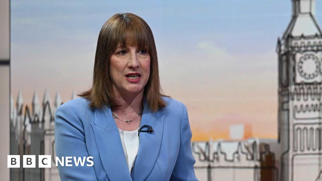 Featured image for UK Launches National Inquiry into Grooming Gangs Amid Victims' Support