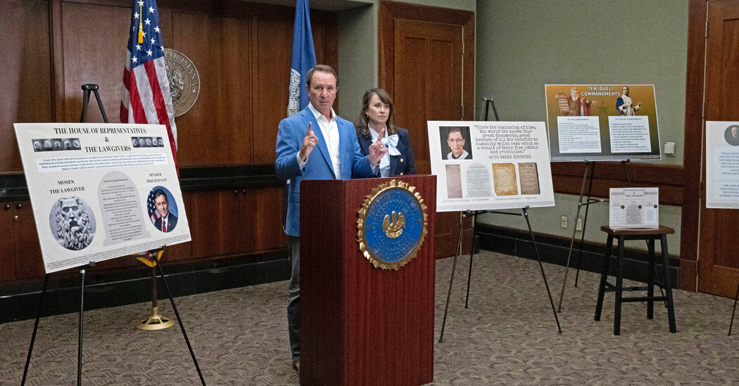 Featured image for Appeals Court Blocks Louisiana's Ten Commandments Law in Schools