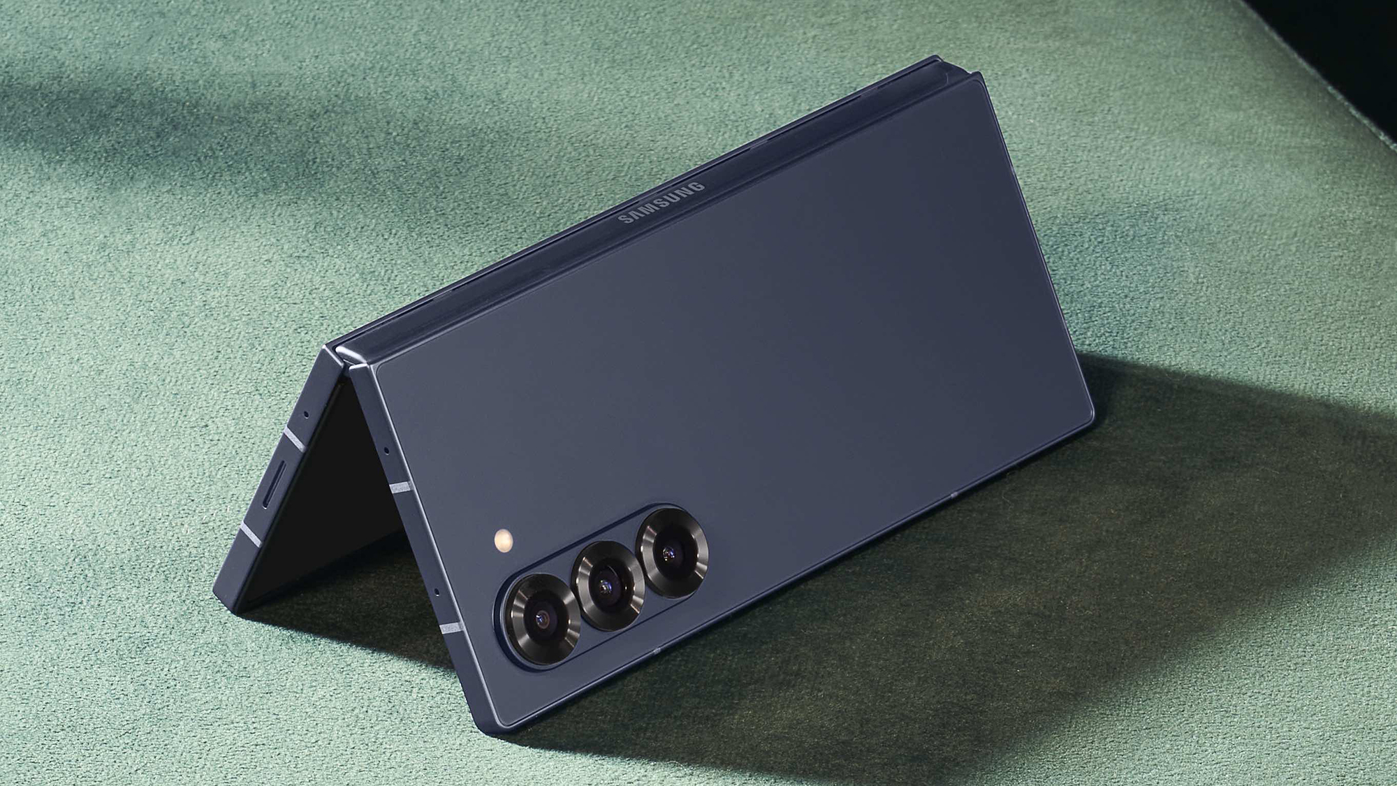 Samsung Teases Ultra-Grade Galaxy Z Fold 7 and Z Flip 7 with New Features