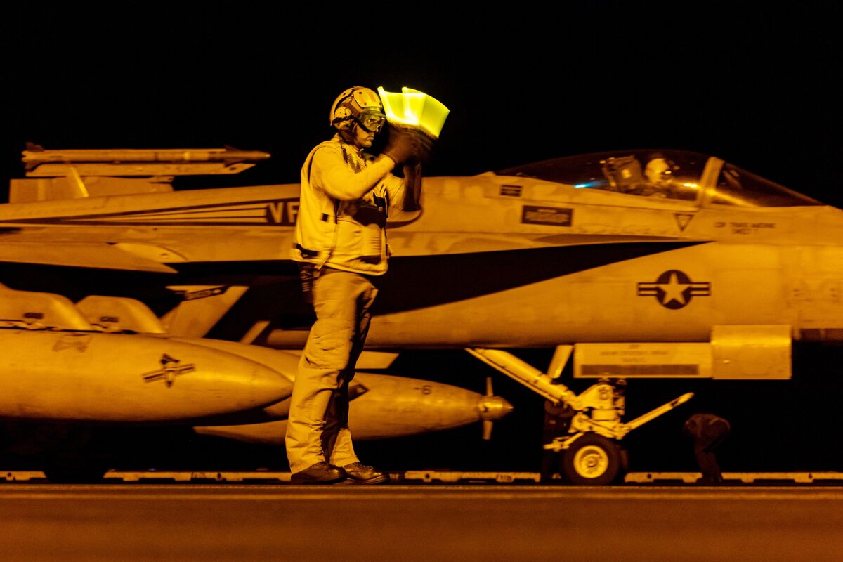 "US Military's Ongoing Battle Against Houthi Attacks in Yemen"