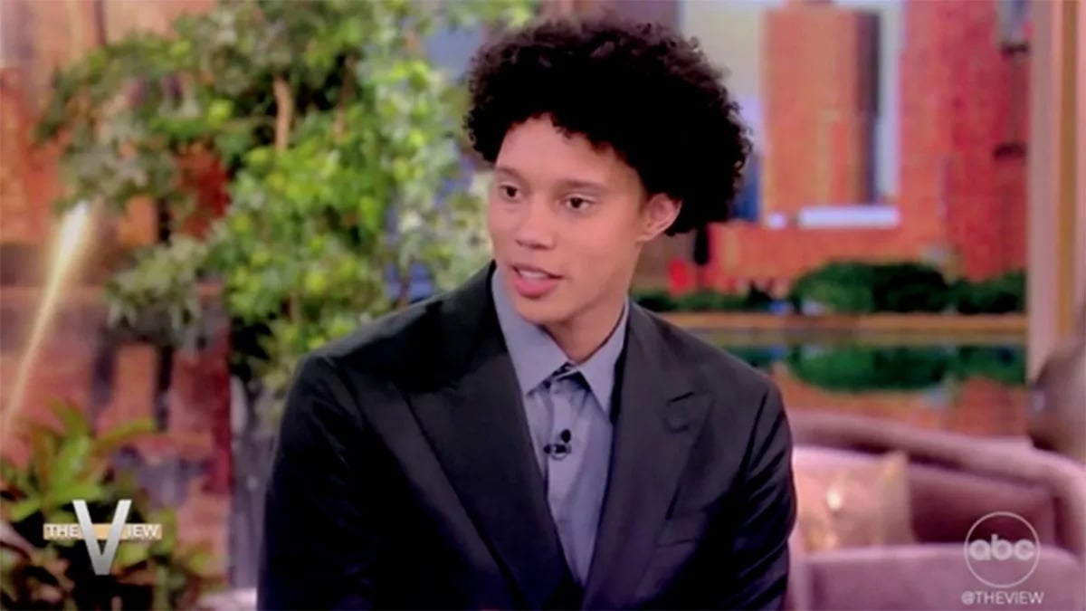 Featured image for Brittney Griner Defends Patriotism Amid Criticism and Russian Ordeal
