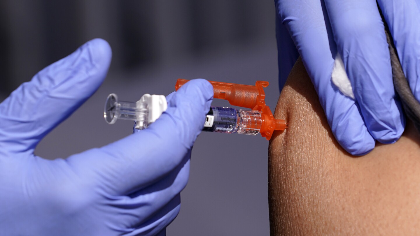 Respiratory Illnesses Surge: US Health Officials Issue Warnings