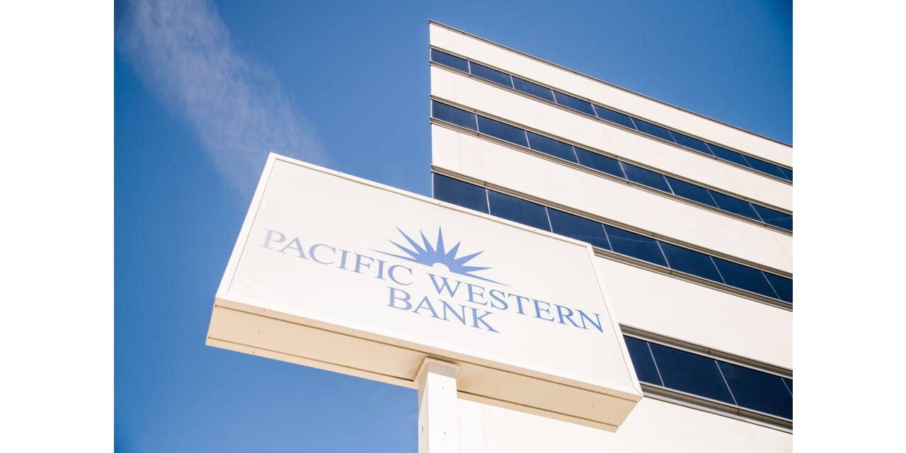 Featured image for PacWest's Fate Hangs in the Balance as Regional Bank Stocks Slide.