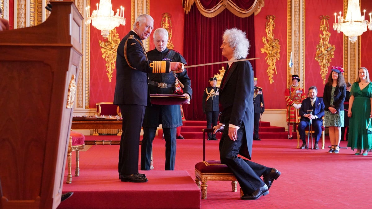 Featured image for Queen Guitarist Brian May Knighted by King Charles III