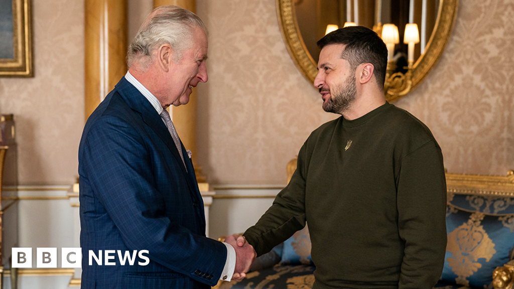 "UK Commits $311 Million Aid Package to Ukraine for Artillery Reserves and Training"