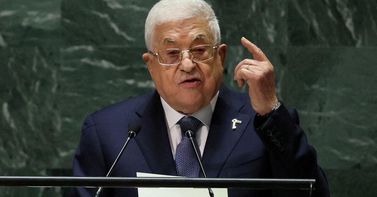 "Abbas Condemns Hamas and Israel's Actions in Call with Venezuelan Leader"
