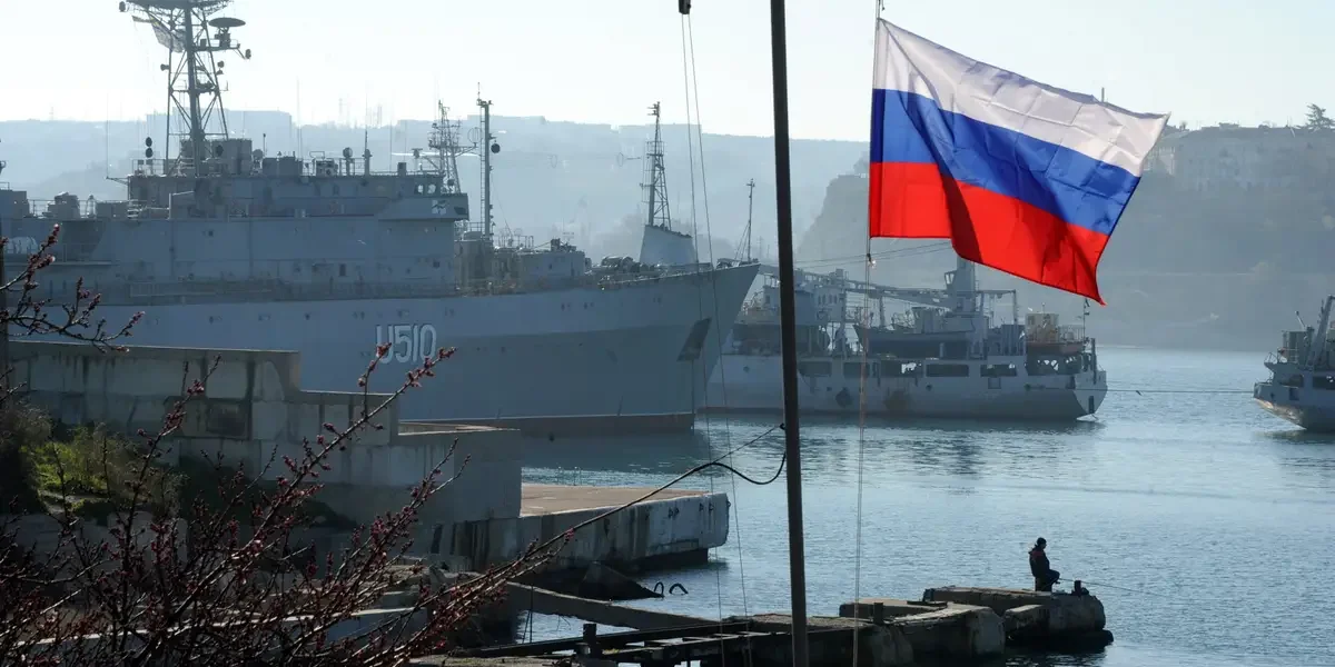 Ukraine's drone attacks on Crimea thwarted by Russian air defenses.