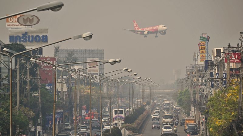 Tourism and Health Concerns Rise as Air Pollution Plagues Northern Thailand