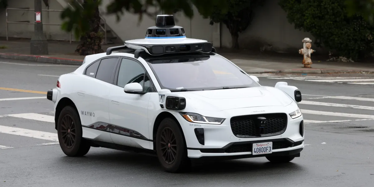 San Francisco Activists Disrupt Waymo and Cruise Robotaxis with Traffic Cones