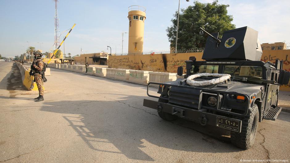 Featured image for US withdraws staff from Middle East amid Iran tensions