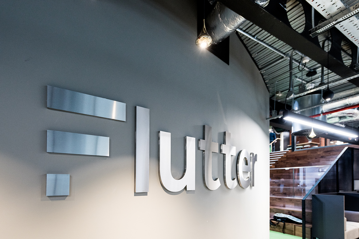 Featured image for Flutter Entertainment plc and Fox Corporation to Close FOX Bet Online Betting Venture