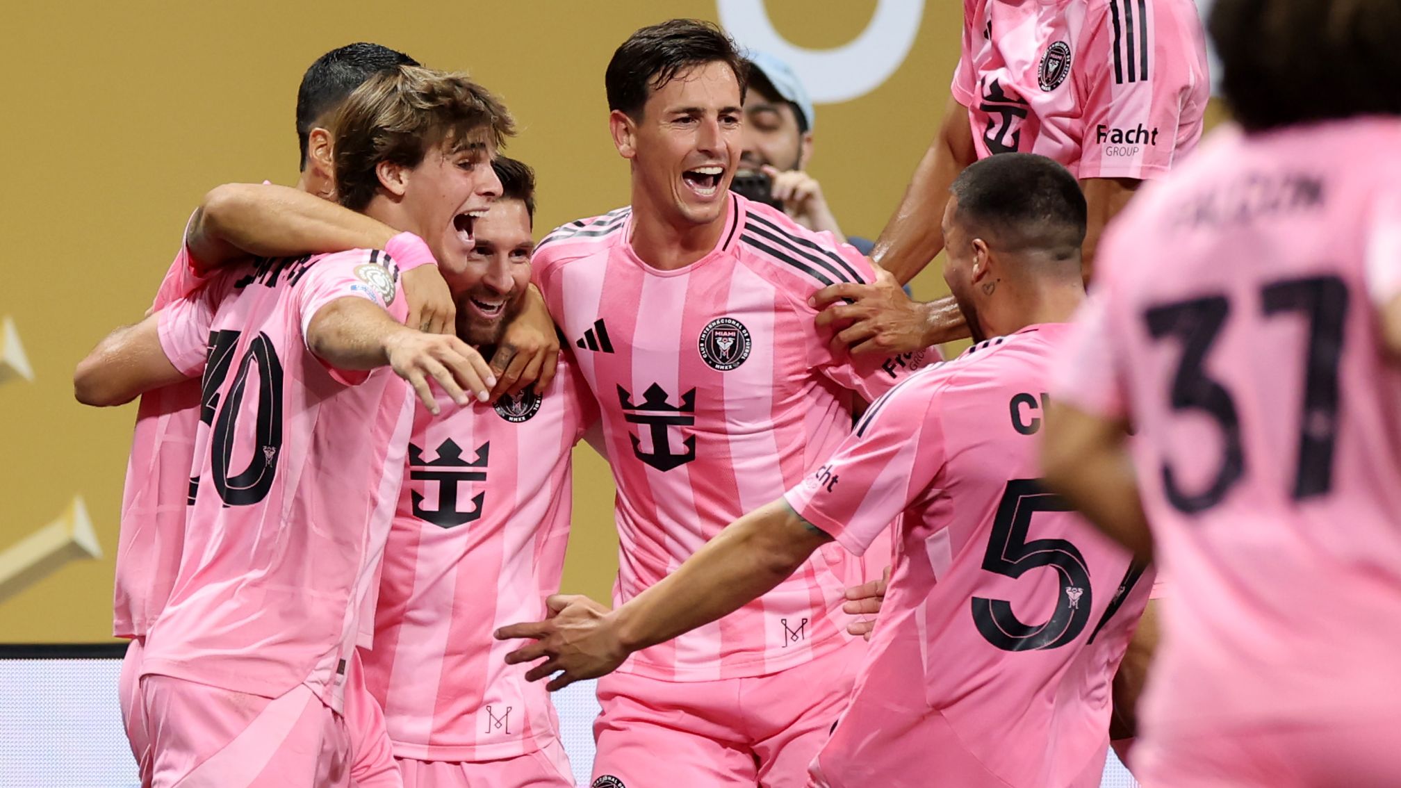 Featured image for Messi's Free Kick Secures Inter Miami's Comeback Win Over Porto in Club World Cup