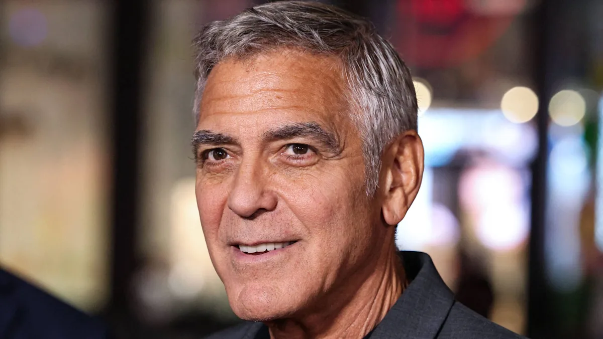 Featured image for George Clooney Playfully Praises Louvre Thieves, Suggests They Join 'Ocean’s 14'