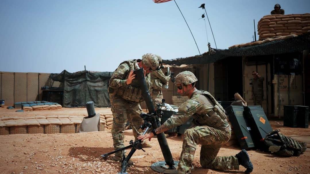 "Escalating US-Iran Tensions Amid Gaza Conflict and Syria Airstrikes"