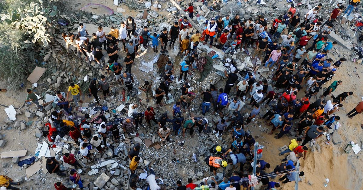 "Israeli Strikes on Gaza Leave 2,750 Palestinians Dead and 9,700 Injured, Says Gaza Health Ministry"