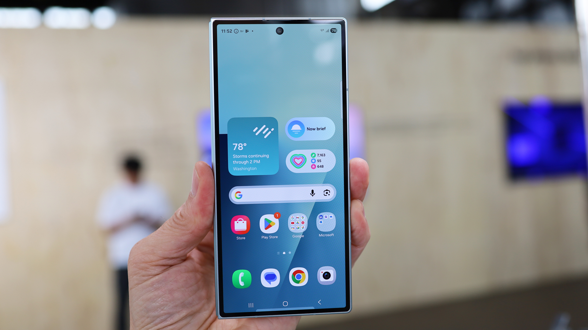 Featured image for Samsung's Galaxy Z Fold 7 Focuses on User Experience and Mainstream Appeal