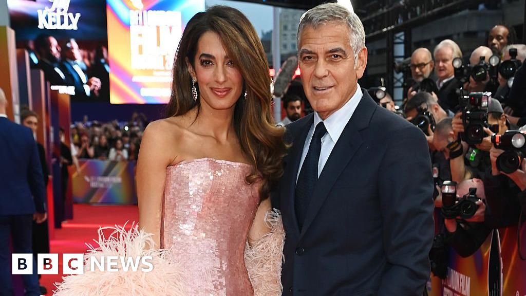 Featured image for George and Amal Clooney Receive French Citizenship