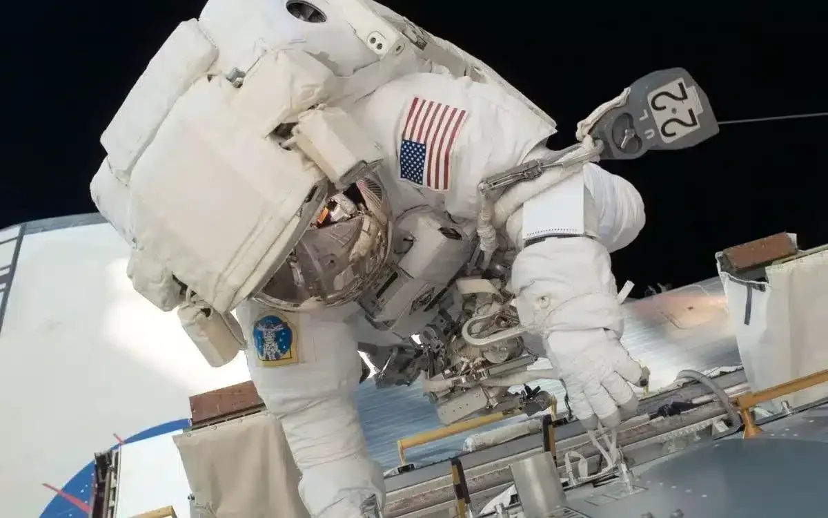 Blob near ISS during spacewalk traced to radiator coolant, not alien life