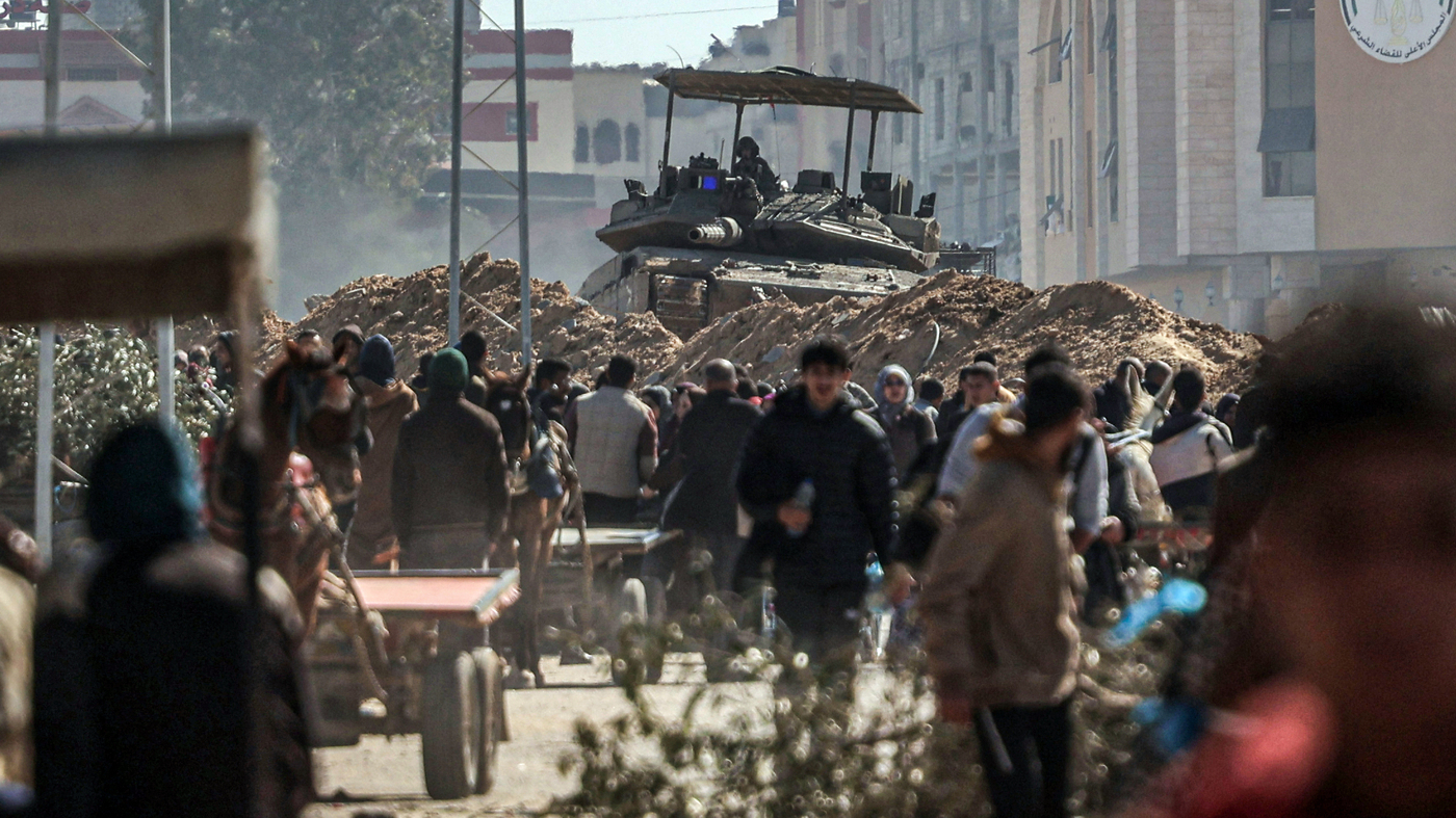 "Hamas Responds to Gaza Cease-Fire Proposal Amid Ongoing Hostage Talks"