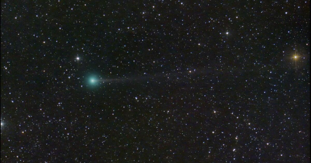 Featured image for Rare Green Comet Nishimura Lights Up Skies, Southern California's Best Viewing Time Revealed