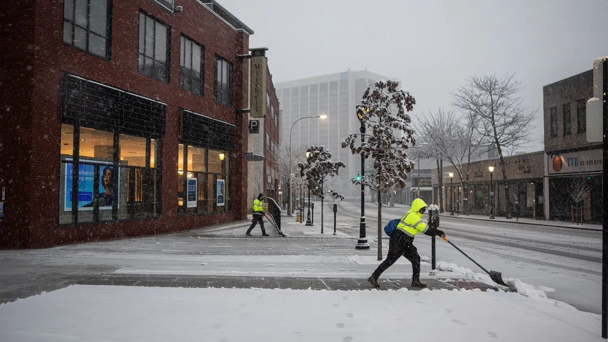 "Northeast Braces for Fast-Moving Snowstorms and Travel Disruptions"