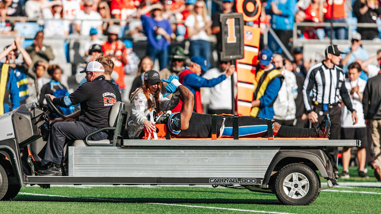 Featured image for Panthers' Ja'Tavion Sanders Recovering After Head Injury Scare