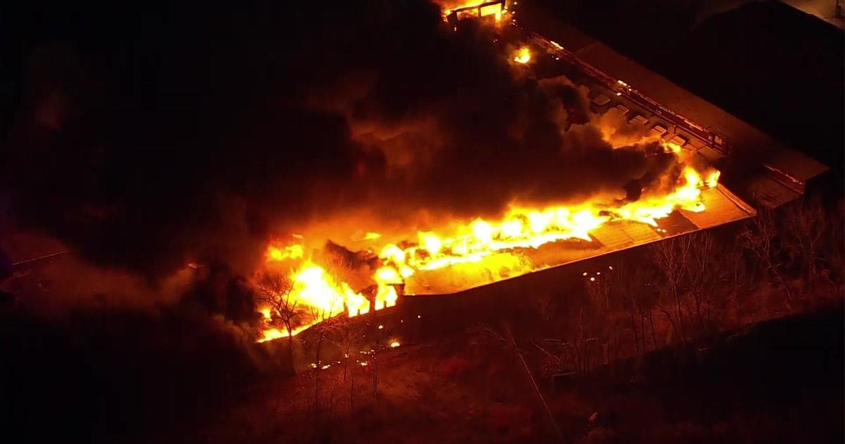 Featured image for "Elizabeth Industrial Inferno: Crews Tackle Massive Blaze Near Jersey Gardens"