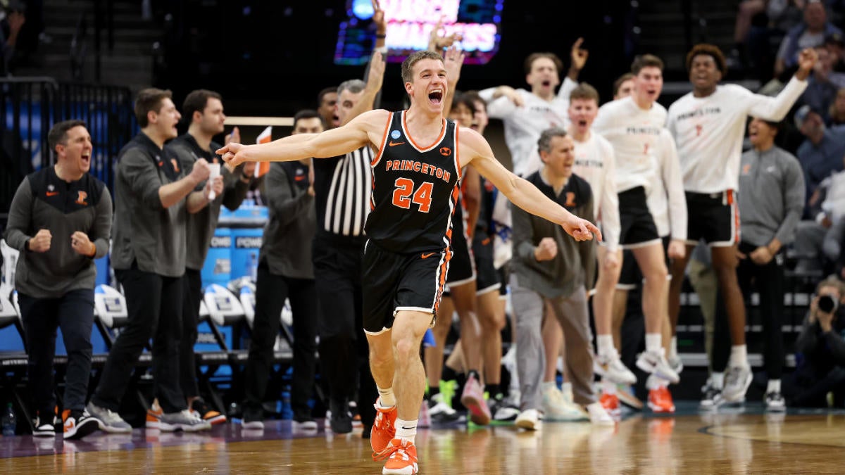 "March Madness 2023: Sweet 16 Upsets, Matchup Questions, and Predictions"