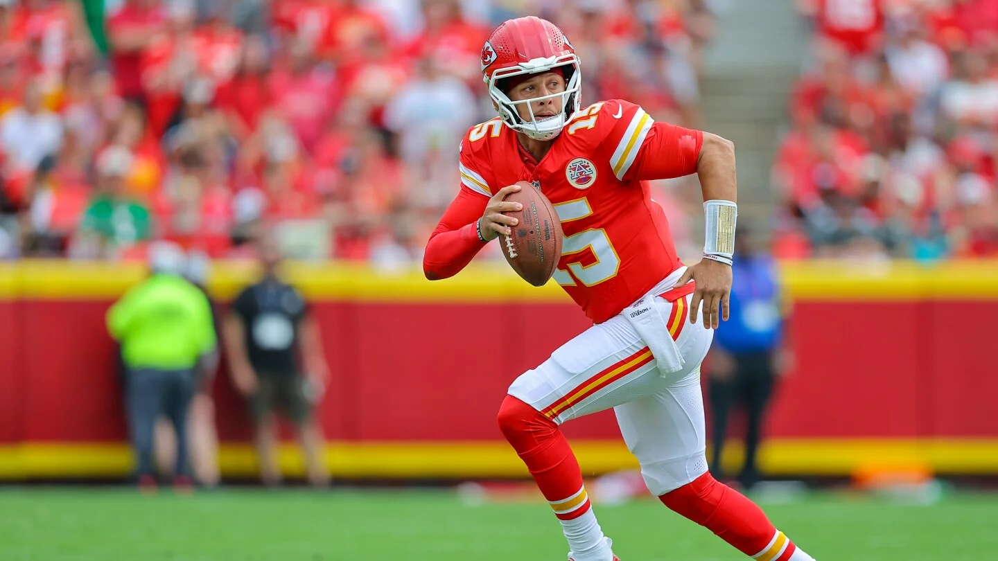 Chiefs Face Early Challenges but Show Signs of Resilience