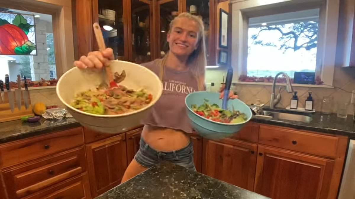 "Svelte fitness fanatic's BIZARRE 10LB raw vegan diet includes 4LB of w"