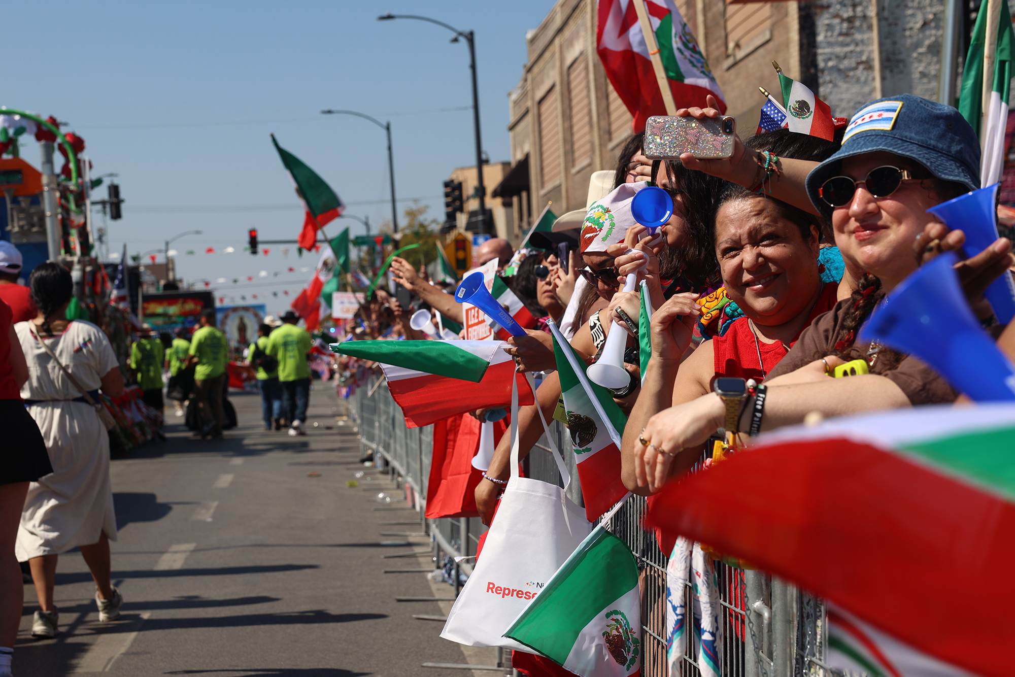 Featured image for Chicago Celebrates Mexican Independence Day Amid Community Resilience and Protests