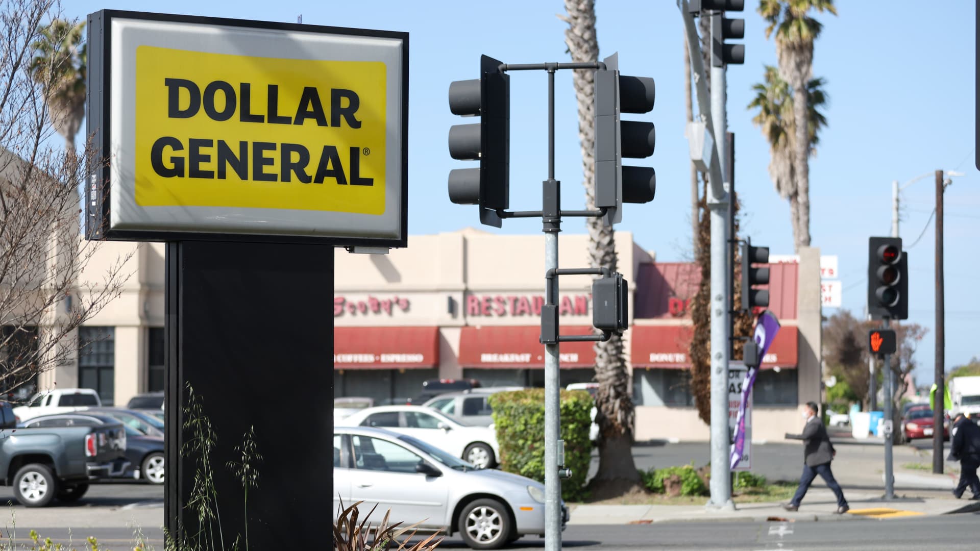 Featured image for Top Stock Market Movers: Dollar General, Salesforce, C3.ai, Chewy, Nordstrom, and More