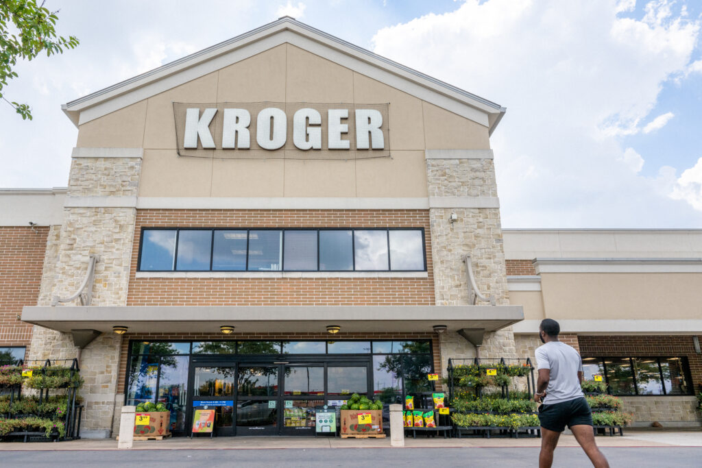 Featured image for Kroger Faces Backlash Over Controversial Juneteenth Cakes