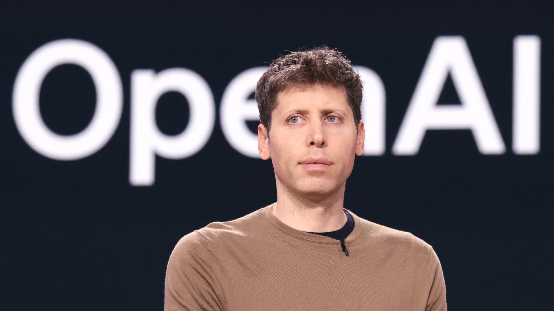 OpenAI Frees Ex-Employees from Gag Orders Amid Controversy