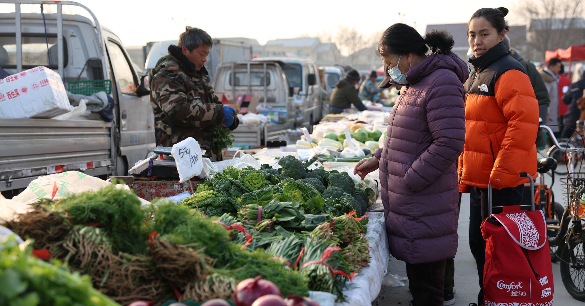 China's Consumer Prices Experience Steepest Decline Since 2009