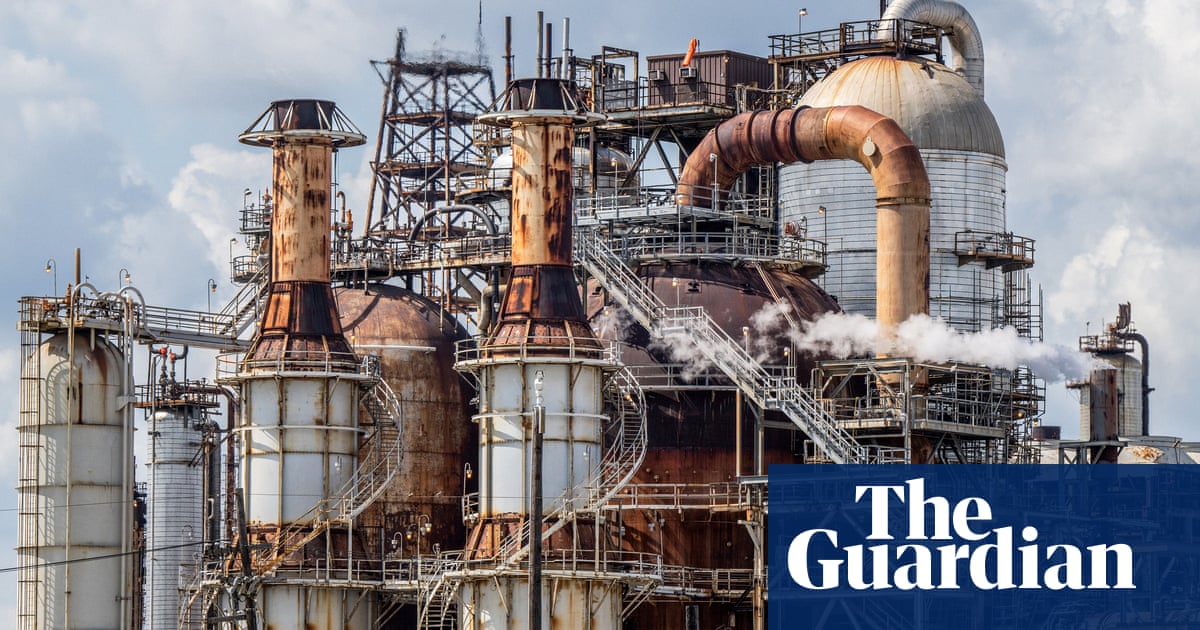 Featured image for US Senators Condemn Certified Natural Gas as a "Dangerous Greenwashing Scheme"