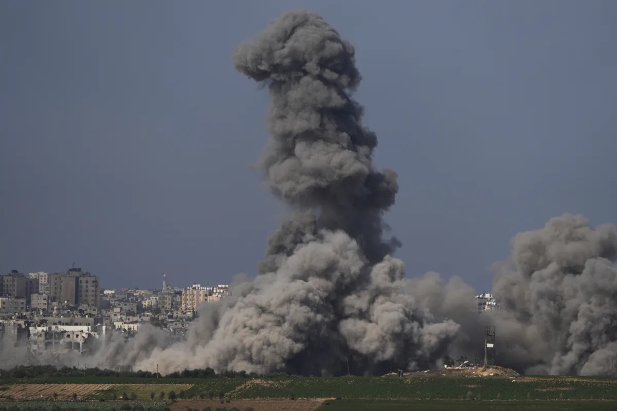 Israel's Defense Minister: No Plans to Control Gaza After Hamas' Destruction