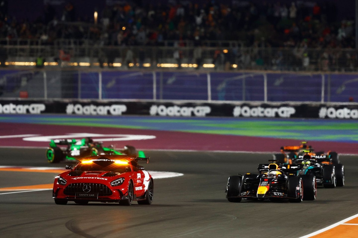 Featured image for Controversies and Drama Surround Verstappen's Qatar GP Victory