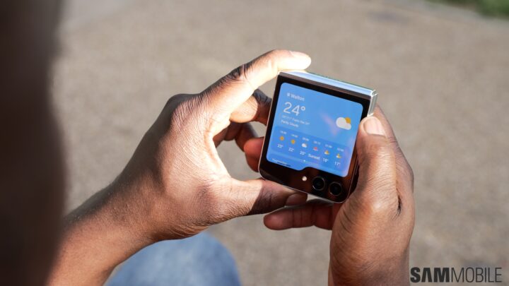 "Samsung Galaxy Z Flip 5 Proves Its Durability in Torture Tests and Upgrades Always On Display"
