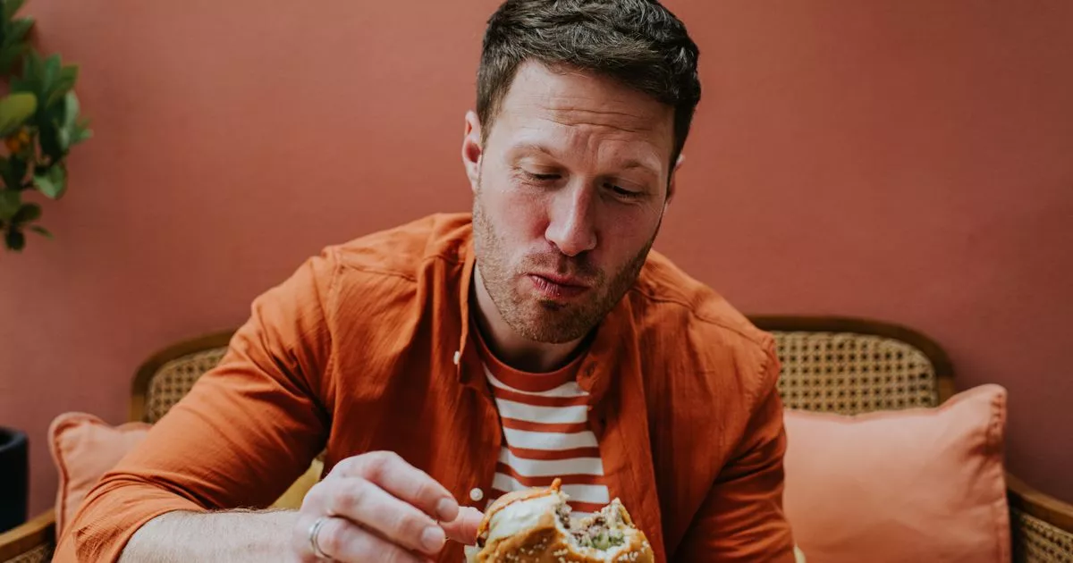 Featured image for "Optimal Meal Timing: Key to Reducing Heart Attack Risk and Managing Blood Pressure"