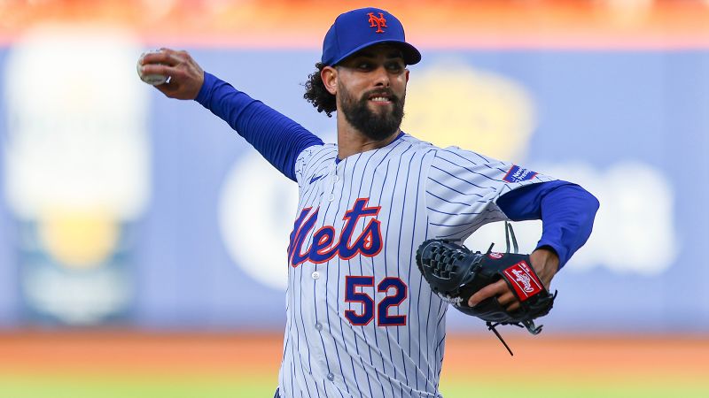 "Mets Cut Jorge López After Ejection and Glove Toss Meltdown"