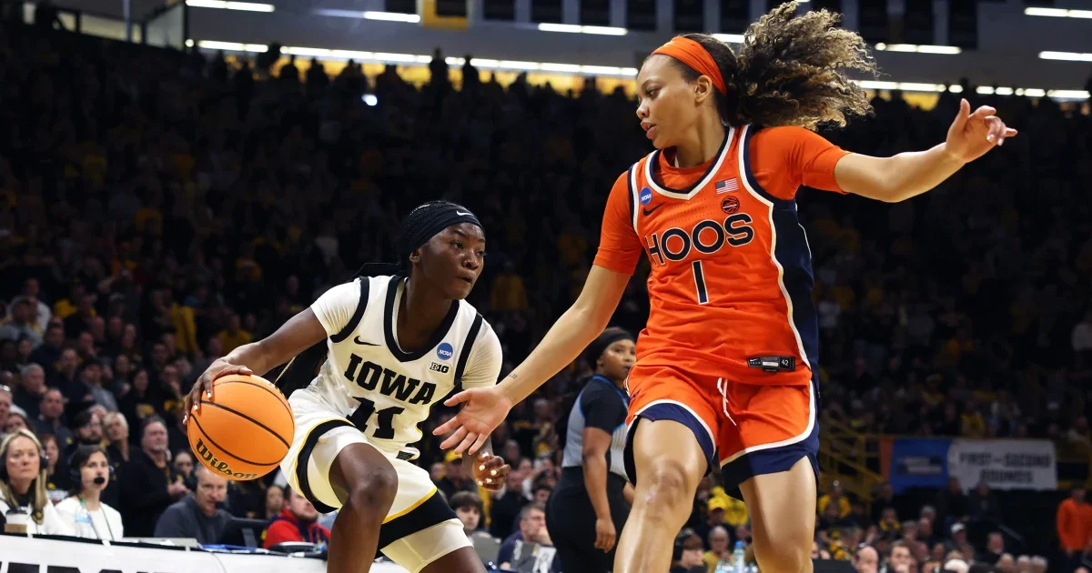 One perfect women’s bracket survives into Sweet 16 amid a sea of upsets