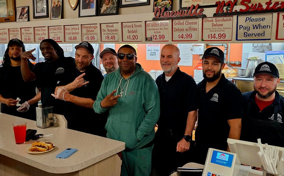 Featured image for Kenan Thompson's Rhode Island Surprises: From Restaurants to Police Stations.